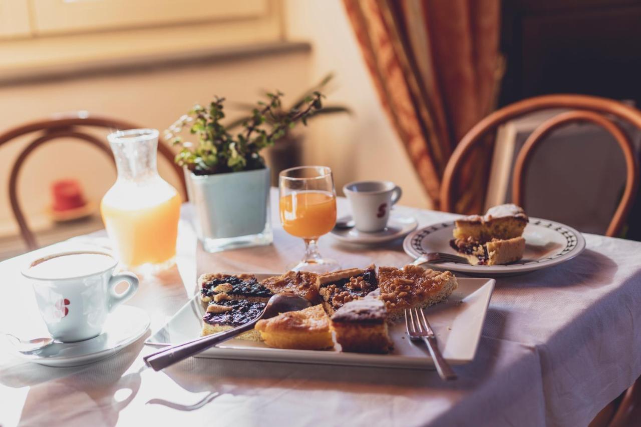 Albergo Ristorante Pasqui Rocca San Casciano Экстерьер фото